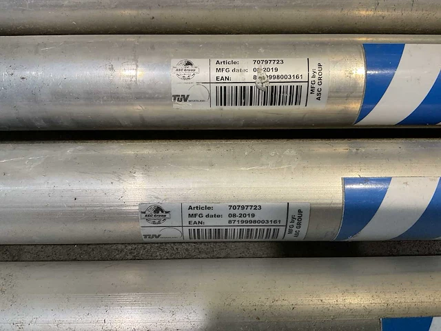 Asc group dakrand beveiliging t.b.v. schuin dak - afbeelding 4 van  4