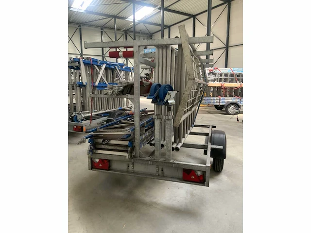 Asc rolsteiger met aanhangwagen - afbeelding 8 van  10