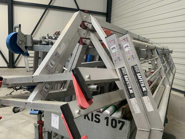 Asc rolsteiger met aanhangwagen - afbeelding 9 van  14