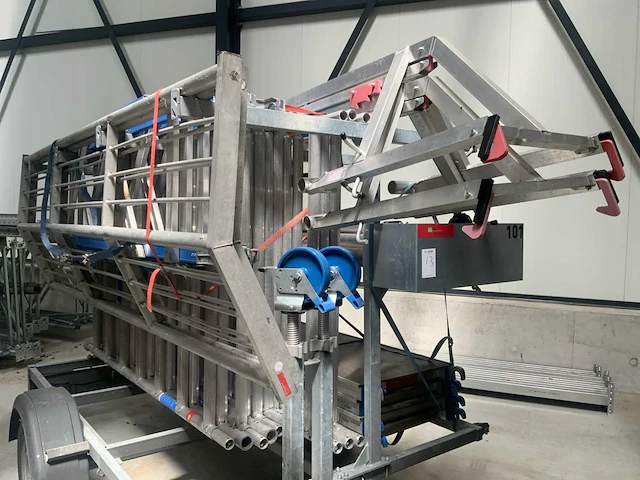 Asc rolsteiger met aanhangwagen - afbeelding 3 van  14