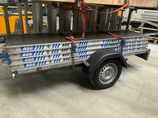 Asc rolsteiger met aanhangwagen - afbeelding 14 van  17