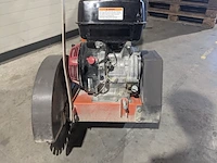 Asfalt-betonzaag 450mm benzine husqvarna, fs400, bouwjaar 2015 - afbeelding 4 van  19