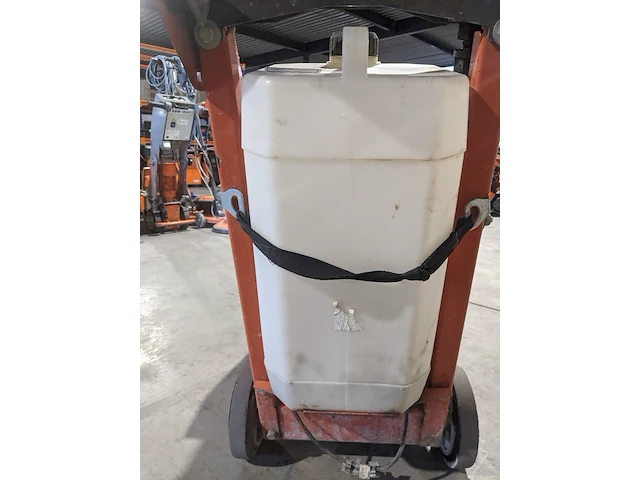 Asfalt-betonzaag 450mm benzine husqvarna, fs400, bouwjaar 2015 - afbeelding 11 van  19