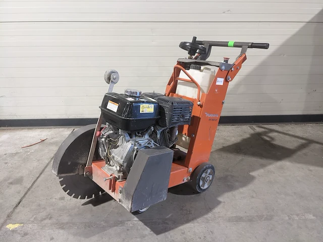 Asfalt-betonzaag 450mm benzine husqvarna, fs400, bouwjaar 2015 - afbeelding 14 van  19