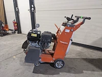 Asfalt-betonzaag 450mm benzine husqvarna, fs400, bouwjaar 2015 - afbeelding 15 van  19