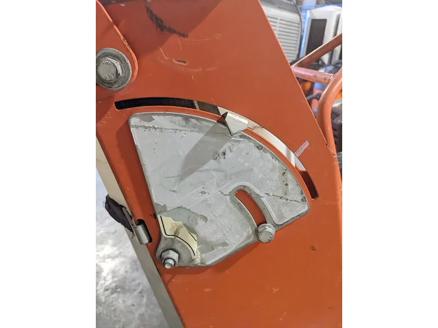 Asfalt-betonzaag 450mm benzine husqvarna, fs400, bouwjaar 2017 - afbeelding 9 van  19