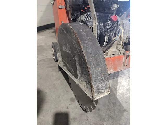 Asfalt-betonzaag 450mm benzine husqvarna, fs400, bouwjaar 2017 - afbeelding 19 van  19