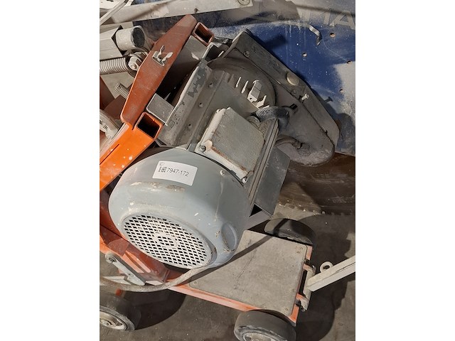 Asfalt-betonzaag 800mm 380v lissmac, compactcut 400e, bouwjaar 2016 - afbeelding 4 van  11