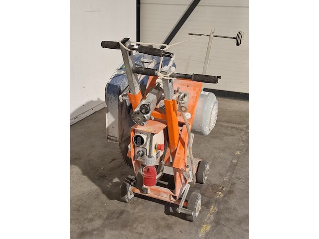 Asfalt-betonzaag 800mm 380v lissmac, compactcut 400e, bouwjaar 2016 - afbeelding 5 van  11