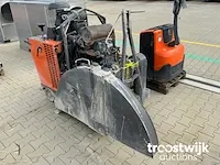 Asfaltzaagmachine / betonzaagmachine - afbeelding 7 van  12