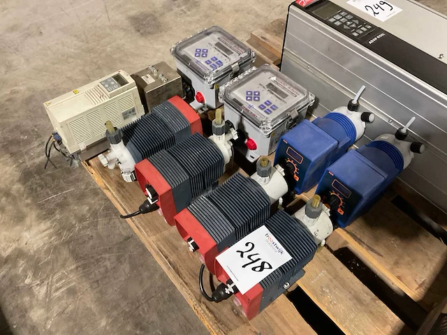 Ashland / emec bt4a / ken doseerpomp (6x) - afbeelding 1 van  8