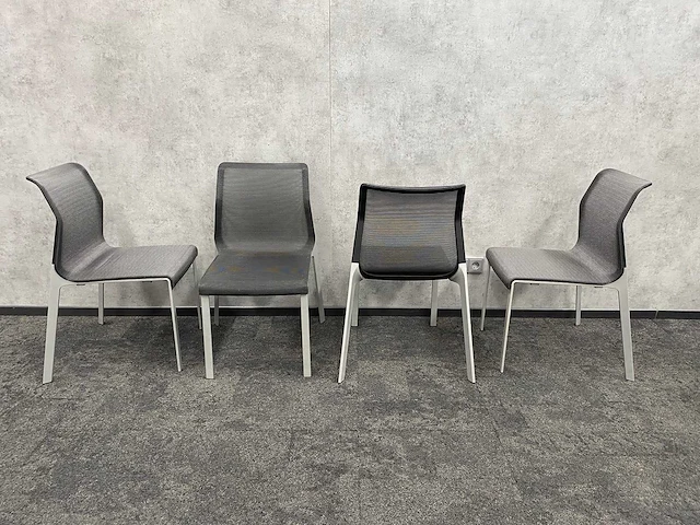 Asis - 4 persoons design set ø120 - afbeelding 13 van  18