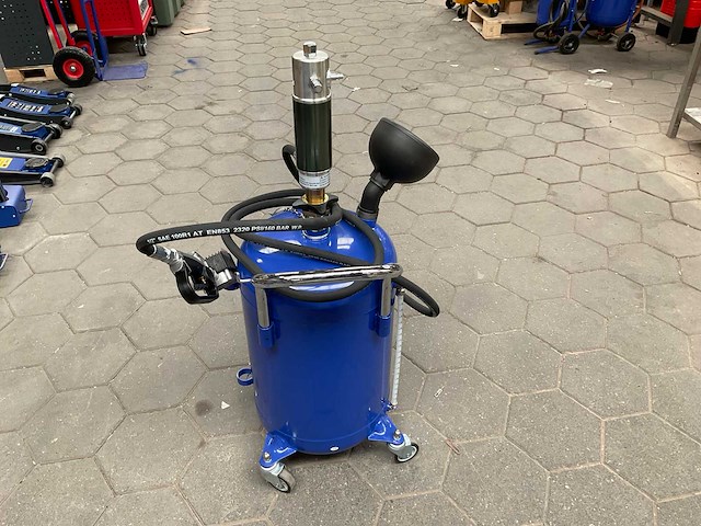 Aspira pop0655 pneumatische olie dispenser - afbeelding 3 van  4