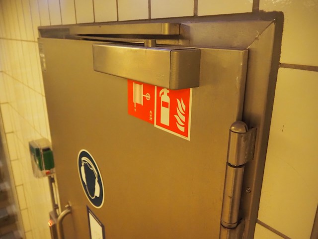 Assa abloy entrance systems ab - afbeelding 2 van  2