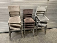 Assorti stoelen (16x) - afbeelding 1 van  2