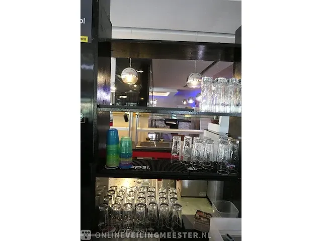 Assortiment glaswerk - afbeelding 6 van  13