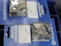 Assortiment klein materiaal in magazijnbakjes - afbeelding 5 van  8