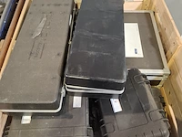 Assortiment koffers en transportboxen - afbeelding 6 van  8