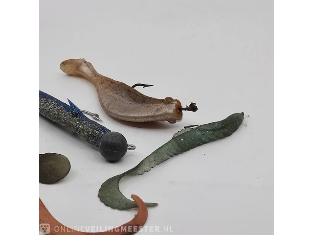 Assortiment kunstaas - afbeelding 6 van  6