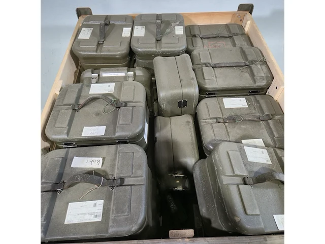 Assortiment kunststof transportkisten - afbeelding 2 van  7
