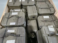 Assortiment kunststof transportkisten - afbeelding 2 van  7