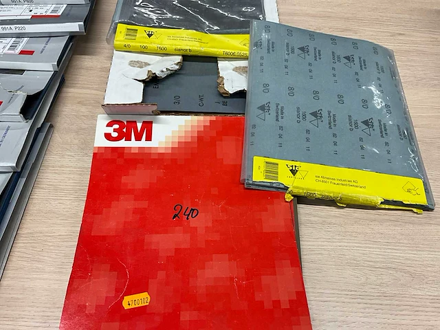 Assortiment matador / m3 schuurpapier - afbeelding 8 van  8