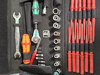 Assortiment meetinstrumenten en handgereedscha0, o.a. fluke/leica - afbeelding 2 van  8