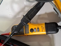 Assortiment meetinstrumenten en handgereedscha0, o.a. fluke/leica - afbeelding 6 van  8