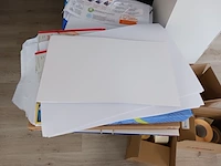 Assortiment papier en etiket rollen | locatie roden - afbeelding 3 van  10