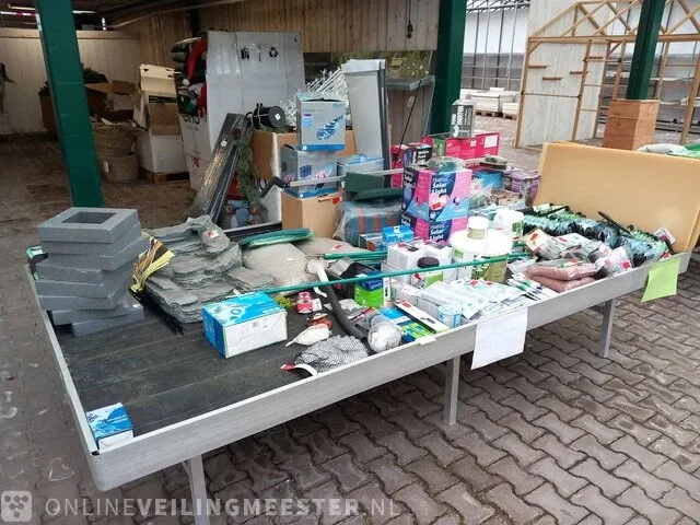 Assortiment vijver en aquarium toebehoren o.a. oase, velda - afbeelding 1 van  21