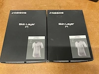 Assos p1 ondershirt maat m-l (2x) - afbeelding 1 van  2