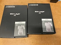 Assos p1 ondershirt maat xs-s (2x) - afbeelding 1 van  2