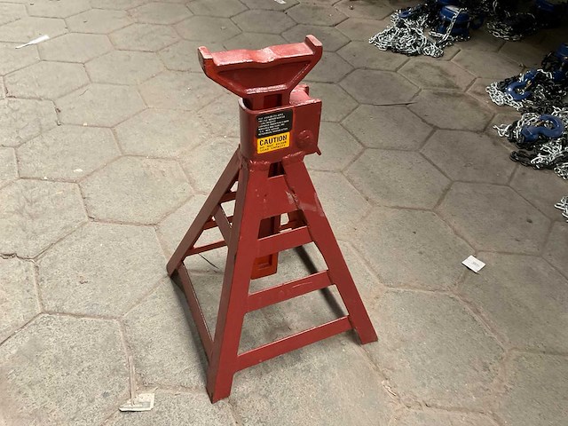 Assteun (2x) - afbeelding 1 van  3