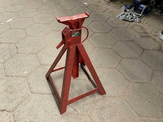 Assteun (2x) - afbeelding 1 van  3