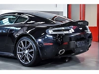 Aston martin - vantage coupe 4,7l v8 - vantage coupe 4,7l v8 - aston martin vantage s coupe 4,7l v8 - 2011 - 2011 - afbeelding 47 van  85
