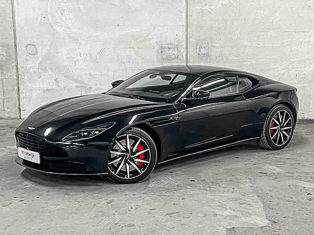 Aston martin db11 4.0 v8 510pk 2017, nl-kenteken - afbeelding 12 van  46