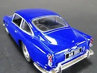 Aston martin db5 (1963) blauw - afbeelding 3 van  5