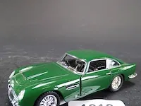Aston martin db5 (1963) groen - afbeelding 1 van  5