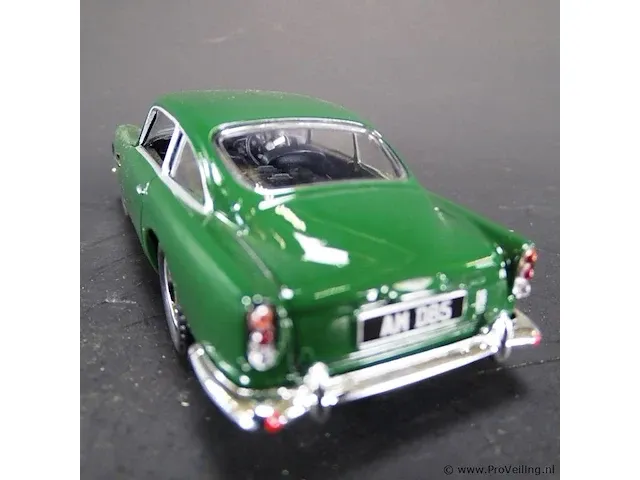 Aston martin db5 (1963) groen - afbeelding 3 van  5