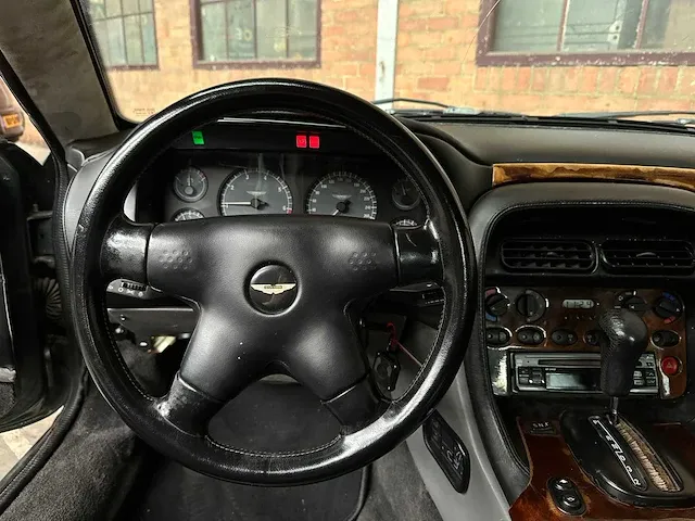 Aston martin db7 3.2 l6 340pk lhd -youngtimer- - afbeelding 33 van  57