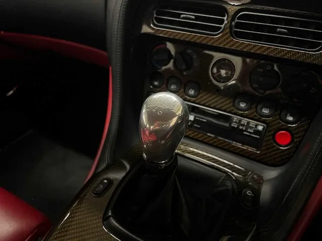 Aston martin db7 5.9 v12 vantage -manual- 420pk 2000, k-159-dl - afbeelding 32 van  77