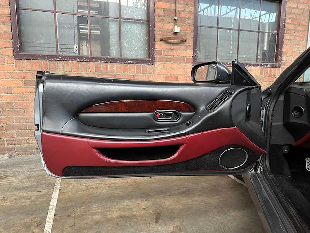 Aston martin db7 vantage volante 5.9 v12 420pk 2001 youngtimer - afbeelding 14 van  28