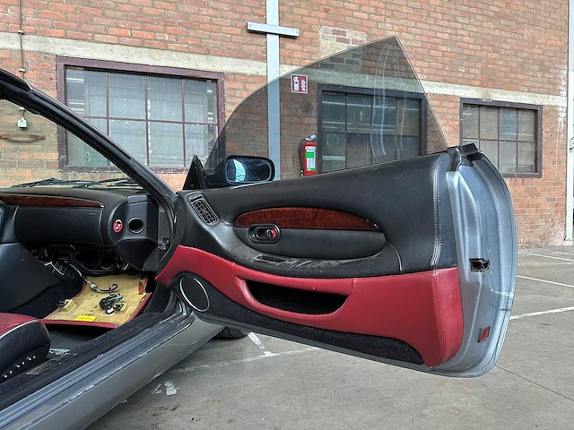 Aston martin db7 vantage volante 5.9 v12 420pk 2001 youngtimer - afbeelding 17 van  28