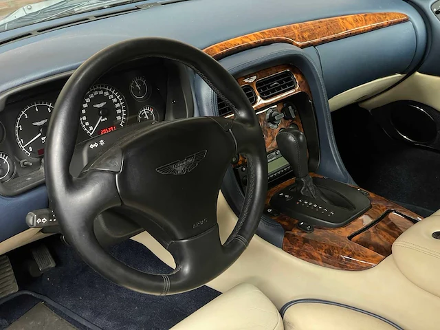 Aston martin db7 volante 5.9 v12 vantage 416pk 2002 (origineel-nl) cabriolet, 88-jl-px youngtimer - afbeelding 15 van  43