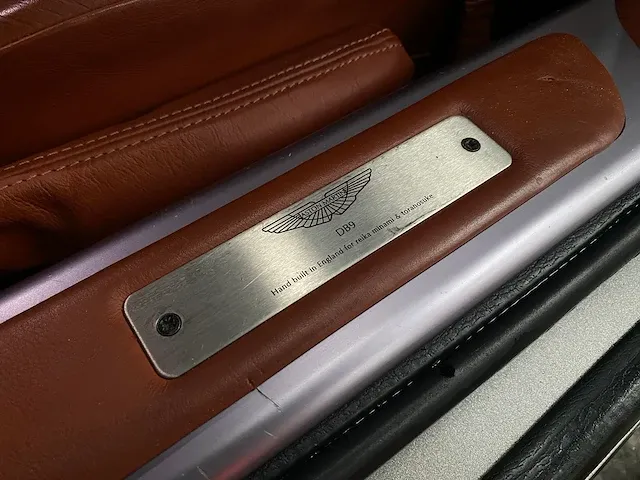 Aston martin db9 5.9 v12 470pk 2008 -youngtimer- - afbeelding 15 van  35