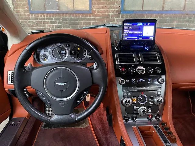 Aston martin db9 5.9 v12 470pk 2008 -youngtimer- - afbeelding 16 van  35
