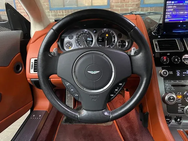 Aston martin db9 5.9 v12 470pk 2008 -youngtimer- - afbeelding 17 van  35