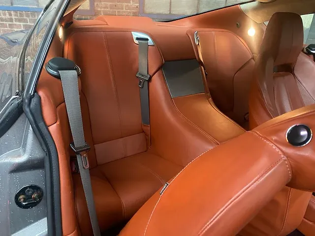 Aston martin db9 5.9 v12 470pk 2008 -youngtimer- - afbeelding 28 van  35