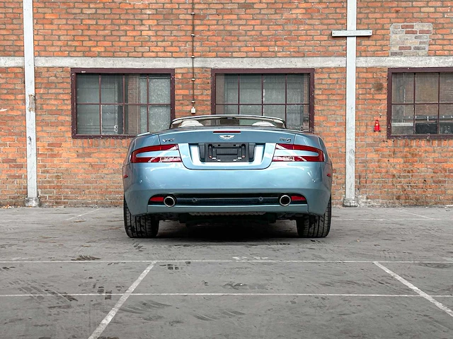 Aston martin db9 cabriolet 5.9 v12 449pk 2006 youngtimer - afbeelding 7 van  42