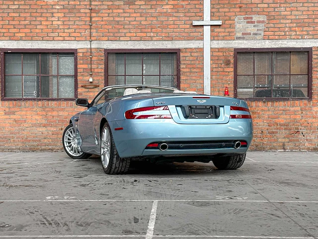 Aston martin db9 cabriolet 5.9 v12 449pk 2006 youngtimer - afbeelding 10 van  42